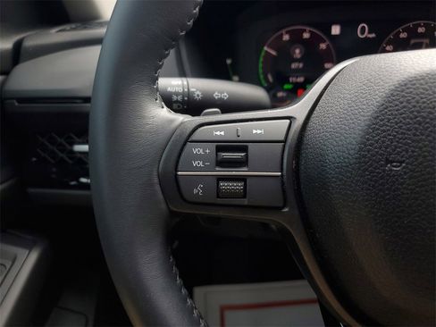 Used 2023 Honda Accord EX-L image 21