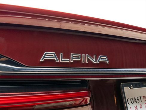 Used 2022 BMW ALPINA B7 xDrive ALPINA B7 xDrive w/ Luxury Rear Seating Package image 25