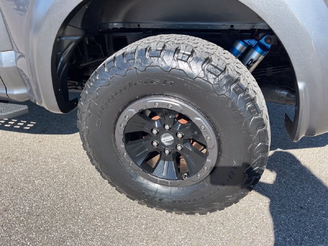 Used 2017 Ford F150 Raptor w/ Equipment Group 802A Luxury AWD/4WD image 40