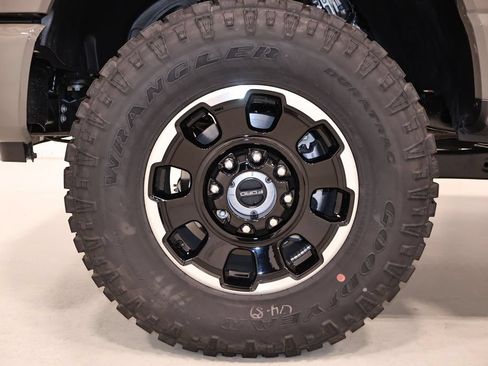 New 2026 Ford F250 Platinum w/ Platinum Plus Package AWD/4WD image 47