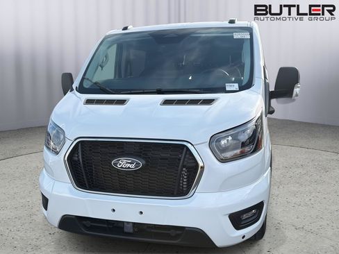 Used 2026 Ford Transit 350 XLT RWD image 3