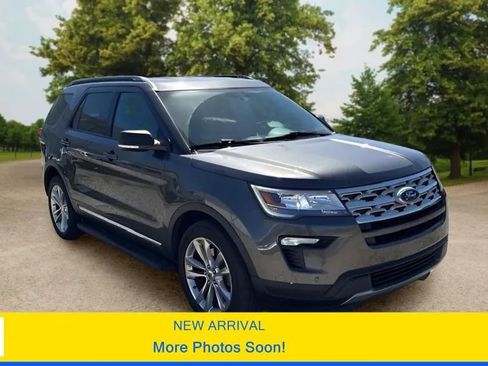 Used 2019 Ford Explorer XLT w/ Equipment Group 202A AWD/4WD image 1