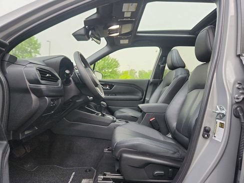 Used 2025 Subaru Forester Limited AWD/4WD image 13