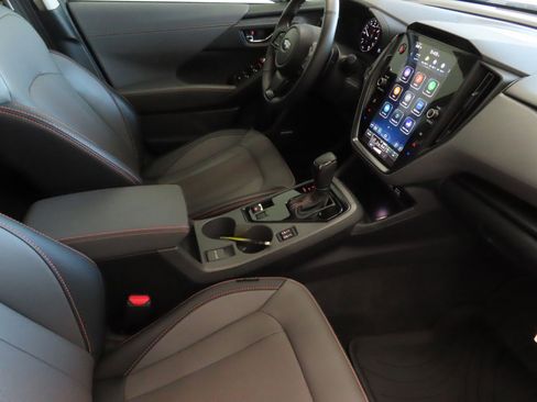 Certified 2025 Subaru Crosstrek 2.5i Limited w/ Crosstrek Mirror Package image 27