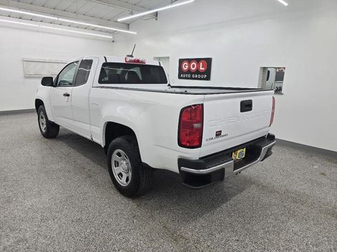 Used 2022 Chevrolet Colorado W/T RWD image 5