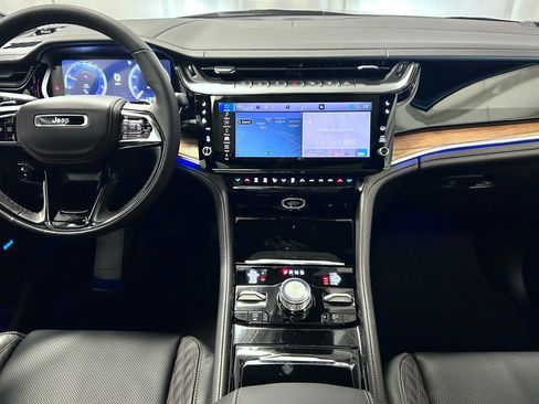 New 2026 Jeep Grand Cherokee L Summit AWD/4WD image 13