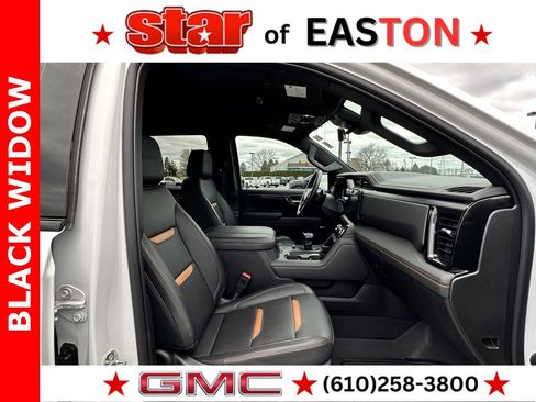 Used 2023 GMC Sierra 1500 AT4 w/ AT4 Premium Package image 9
