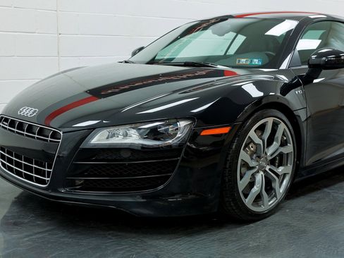Used 2011 Audi R8 V10 image 7