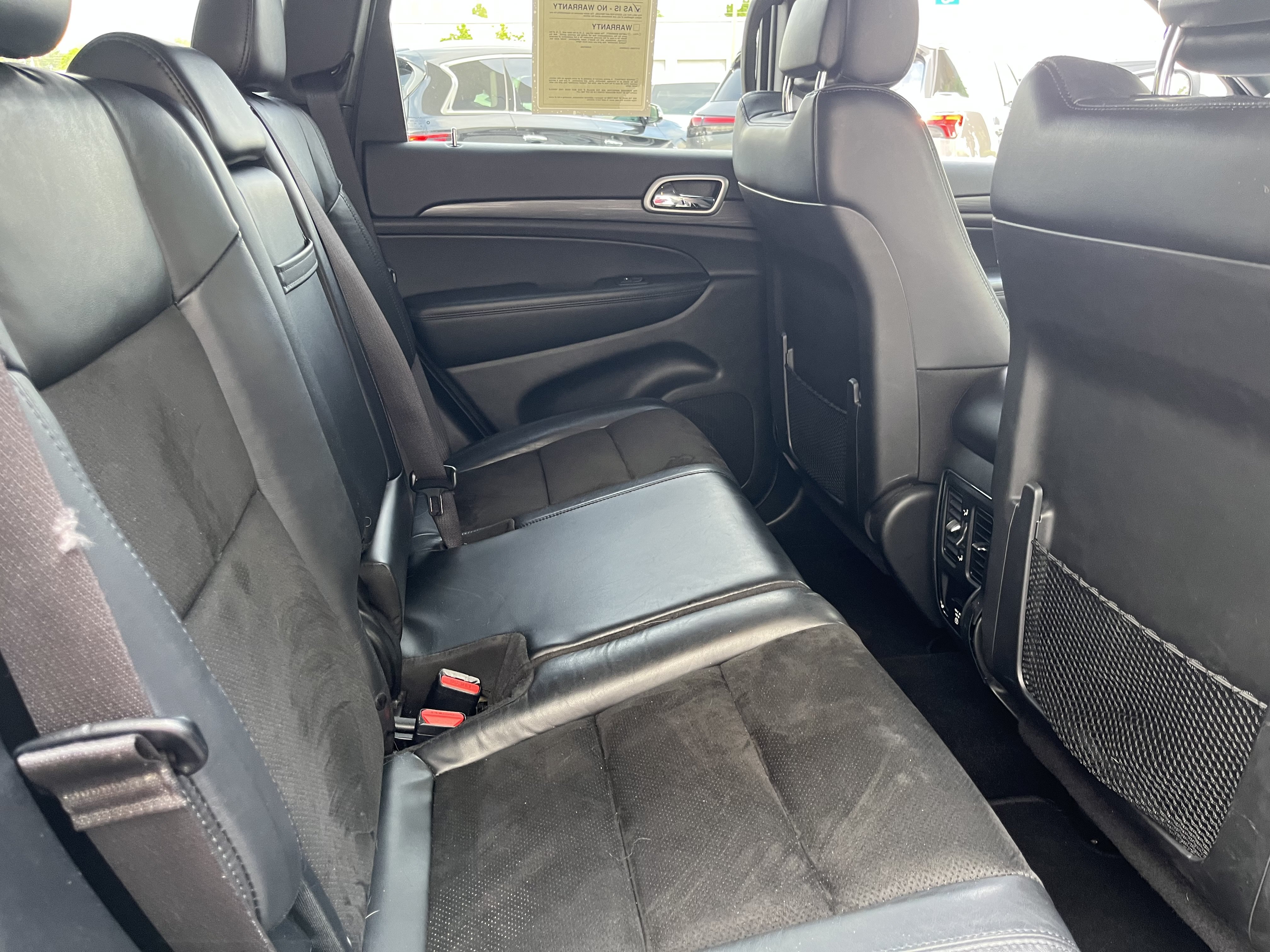 Used 2019 Jeep Grand Cherokee Altitude AWD/4WD image 19