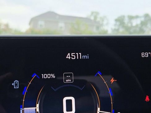 Used 2024 Chevrolet Silverado EV W/T image 21