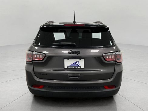 Used 2023 Jeep Compass Altitude w/ Convenience Group AWD/4WD image 5