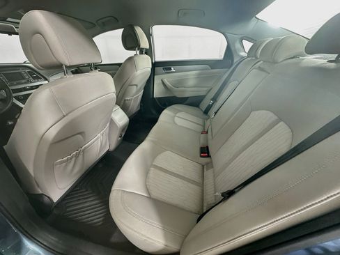 Used 2016 Hyundai Sonata SE FWD image 25