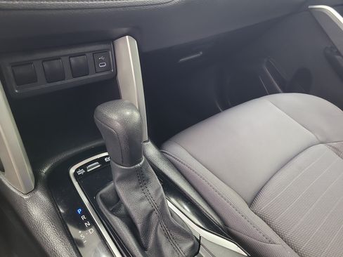 Used 2024 Toyota Corolla Cross AWD Hybrid image 26
