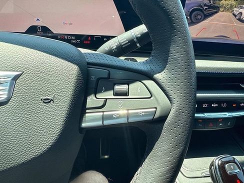 Used 2024 Cadillac XT4 Sport w/ Trailering Package image 36