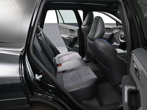 Certified 2026 Toyota RAV4 XSE w/ Panoramic Sun Roof Package AWD/4WD image 35