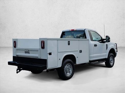Used 2019 Ford F250 XL w/ XL Value Package AWD/4WD image 5
