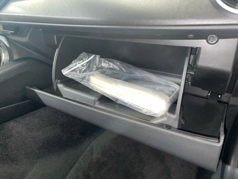 Used 2016 Chevrolet Camaro LT w/ Technology Package image 15