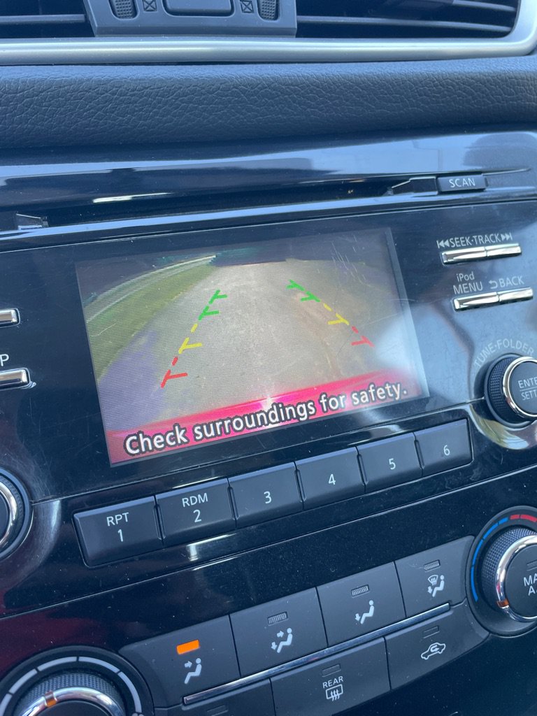 Used 2014 Nissan Rogue S AWD/4WD image 14