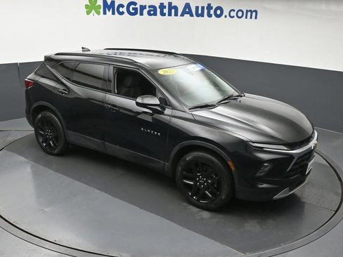 Used 2023 Chevrolet Blazer LT w/ Convenience Package AWD/4WD image 3