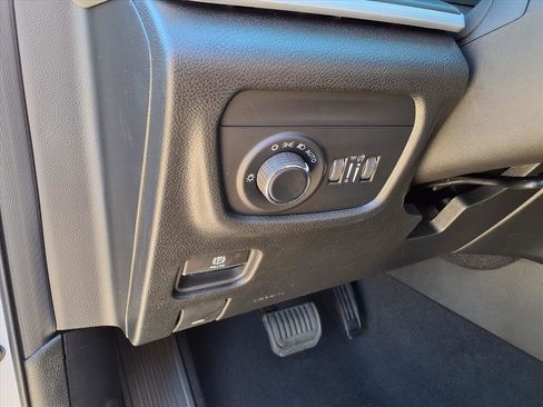 New 2025 Jeep Grand Cherokee L Altitude AWD/4WD image 15