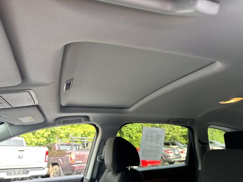 Used 2021 Honda CR-V EX image 7