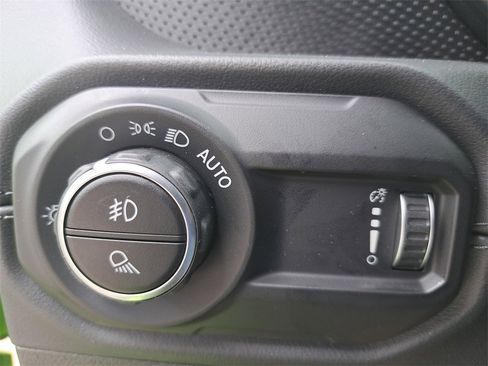 New 2025 Jeep Gladiator Rubicon image 26