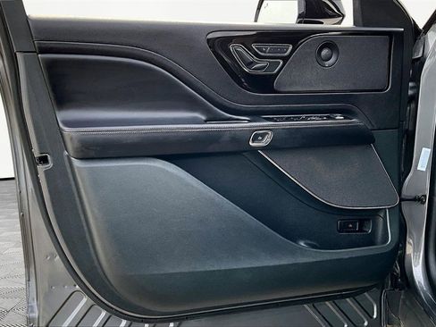 Used 2024 Lincoln Aviator Reserve image 23