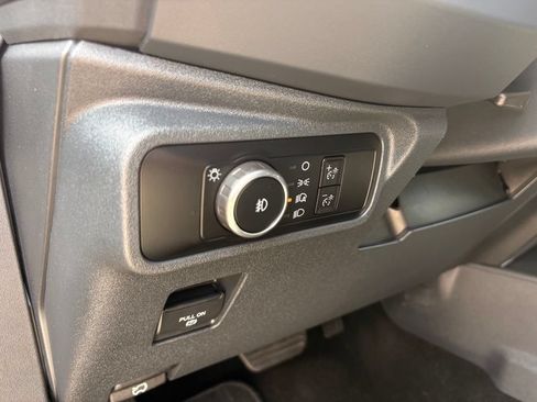 Used 2025 Ford Bronco Outer Banks AWD/4WD image 12