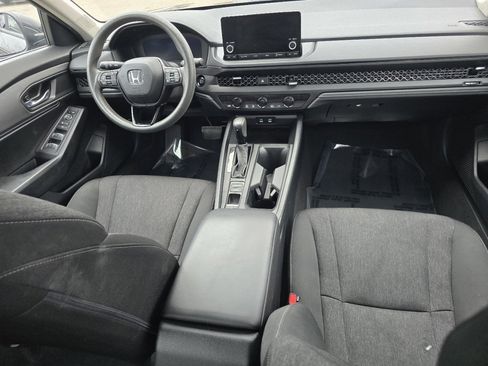 Certified 2023 Honda Accord EX image 21