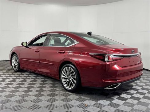 Used 2019 Lexus ES 350 Luxury w/ Accessory Package image 8
