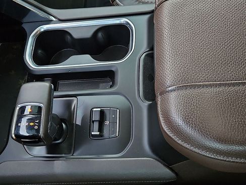 Used 2024 GMC Sierra 1500 Denali RWD image 24