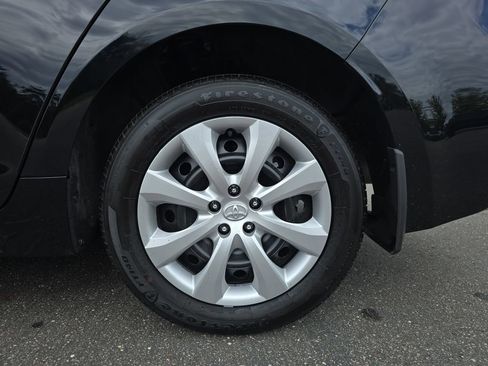 Used 2026 Toyota Corolla LE FWD image 32