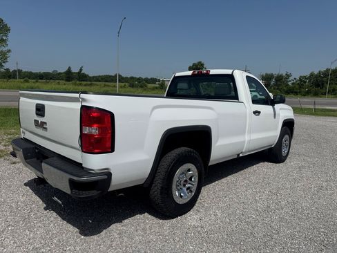 Used 2018 GMC Sierra 1500 2WD Regular Cab image 3
