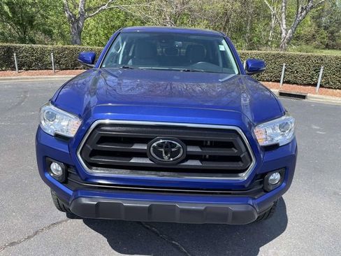 Used 2023 Toyota Tacoma SR5 w/ Technology Package image 2