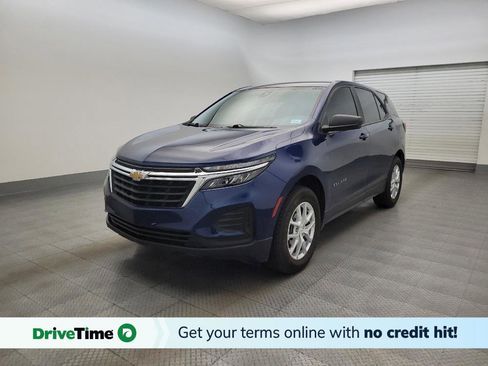 Used 2022 Chevrolet Equinox LS image 1