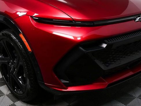 New 2025 Chevrolet Equinox EV RS image 36