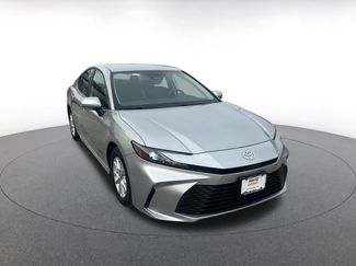 Used 2025 Toyota Camry LE video 1