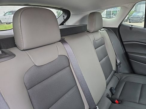 Used 2024 Chevrolet Trax ACTIV w/ Driver Confidence Package FWD image 35