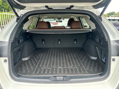 Used 2022 Subaru Outback Touring XT image 29