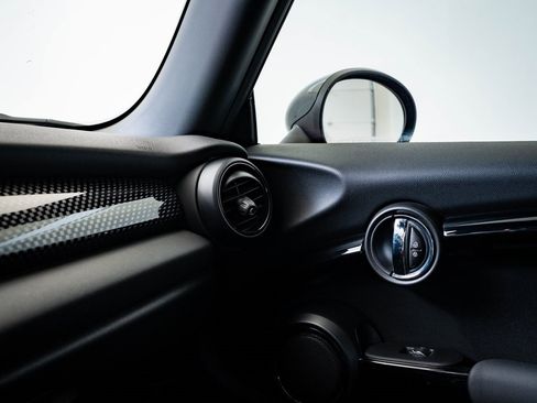 Used 2018 MINI Cooper John Cooper Works image 31