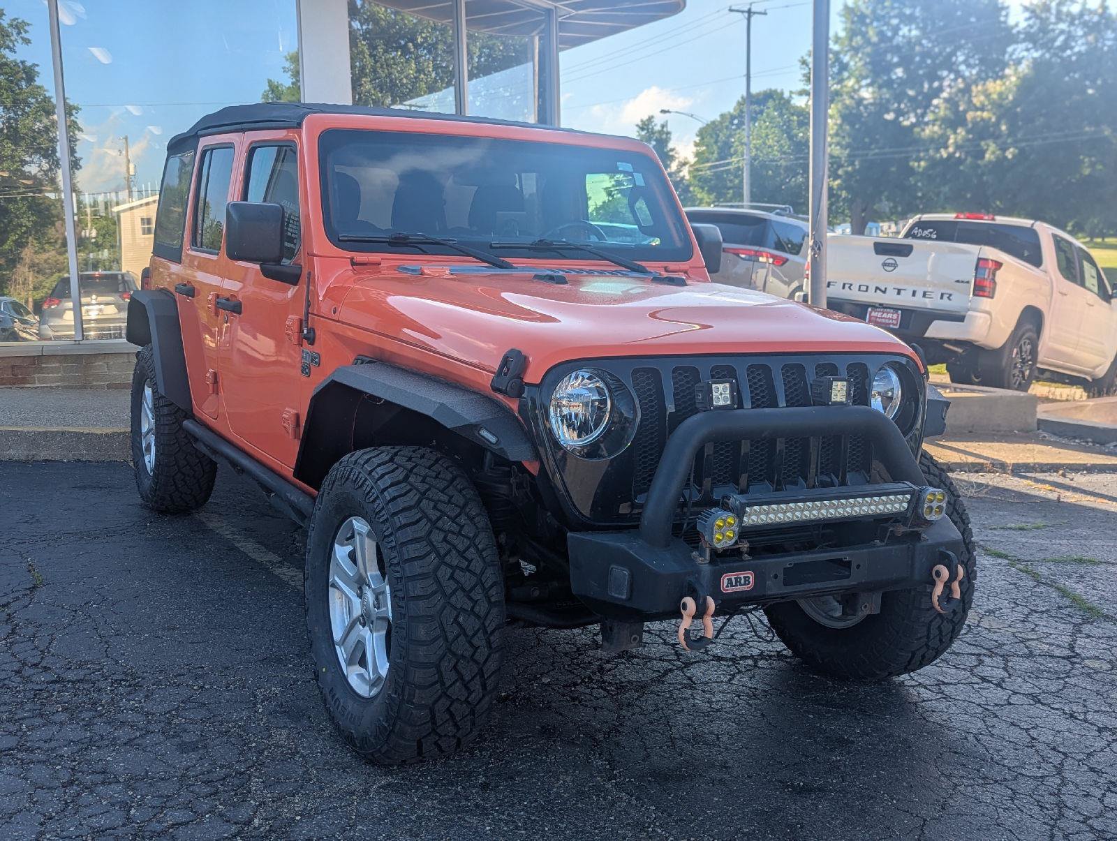 Used 2019 Jeep Wrangler Unlimited Sport S AWD/4WD image 1