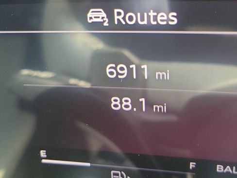 Certified 2025 Audi Q5 Premium Plus w/ Premium Plus image 24