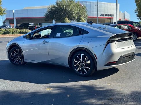 New 2026 Toyota Prius Plug-In Hybrid image 7