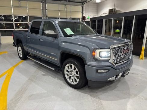 Used 2016 GMC Sierra 1500 Denali w/ Enhanced Driver Alert Package image 9
