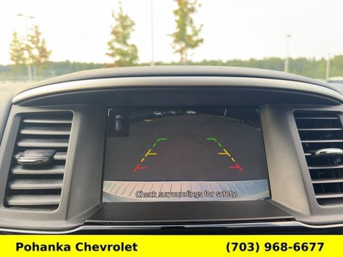 Used 2020 Nissan Pathfinder SV w/ Cargo Package AWD/4WD image 14