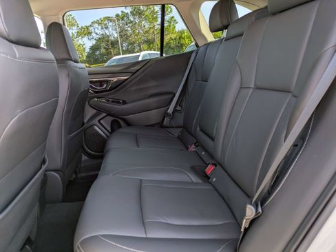 Used 2022 Subaru Outback Limited w/ Popular Package #2 image 15