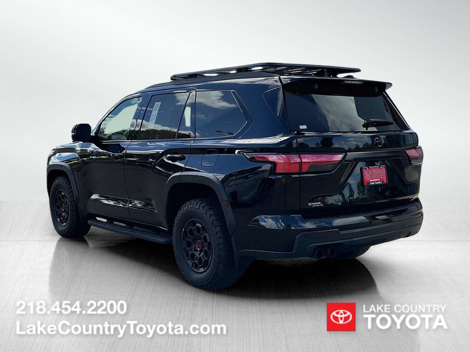 Used 2025 Toyota Sequoia TRD Pro w/ Tow Technology Package AWD/4WD image 3