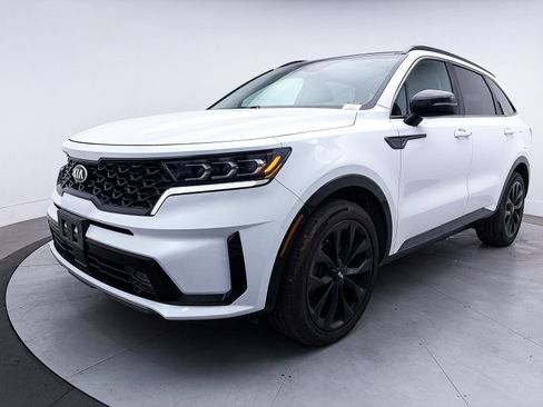 Used 2021 Kia Sorento SX image 13