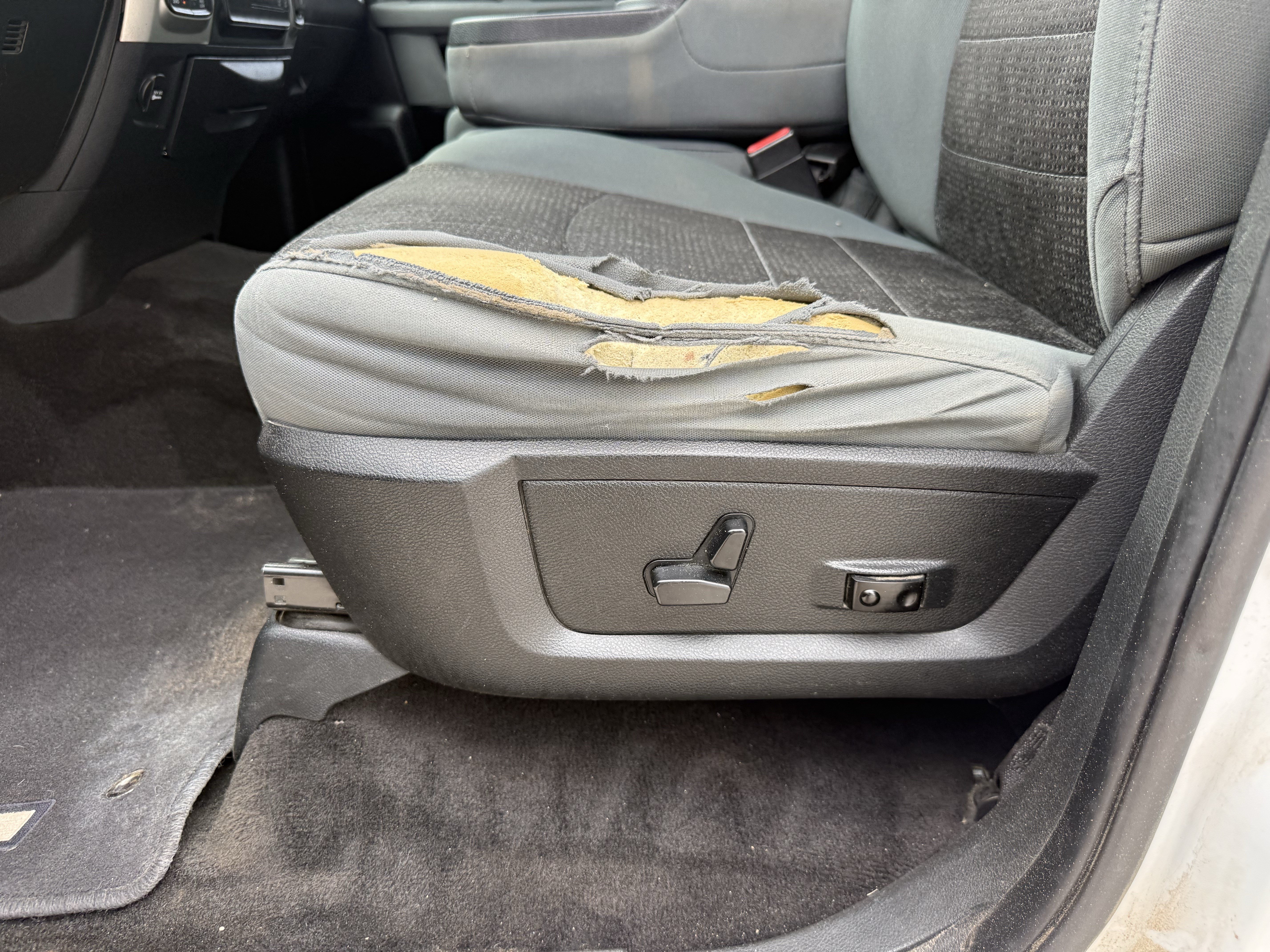Used 2017 RAM 1500 Big Horn AWD/4WD image 27