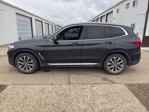 Used 2019 BMW X3 xDrive30i w/ Driving Assistance Package AWD/4WD image 3